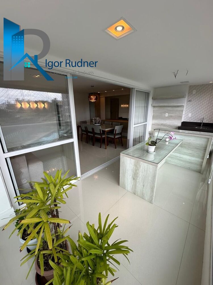 Apartamento à venda com 3 quartos, 143m² - Foto 10