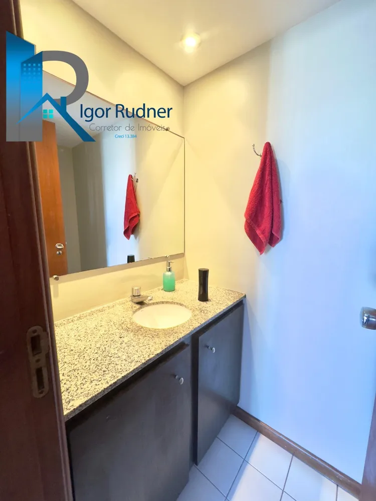 Apartamento, 3 quartos, 180 m² - Foto 1