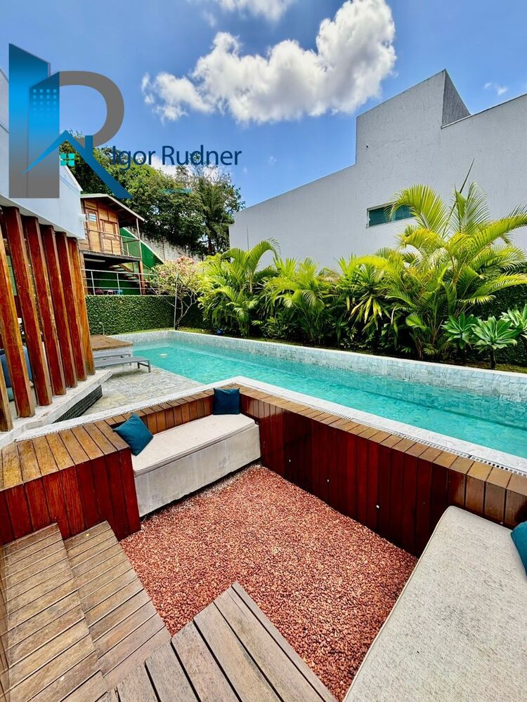 Casa de Condomínio à venda com 4 quartos, 600m² - Foto 1