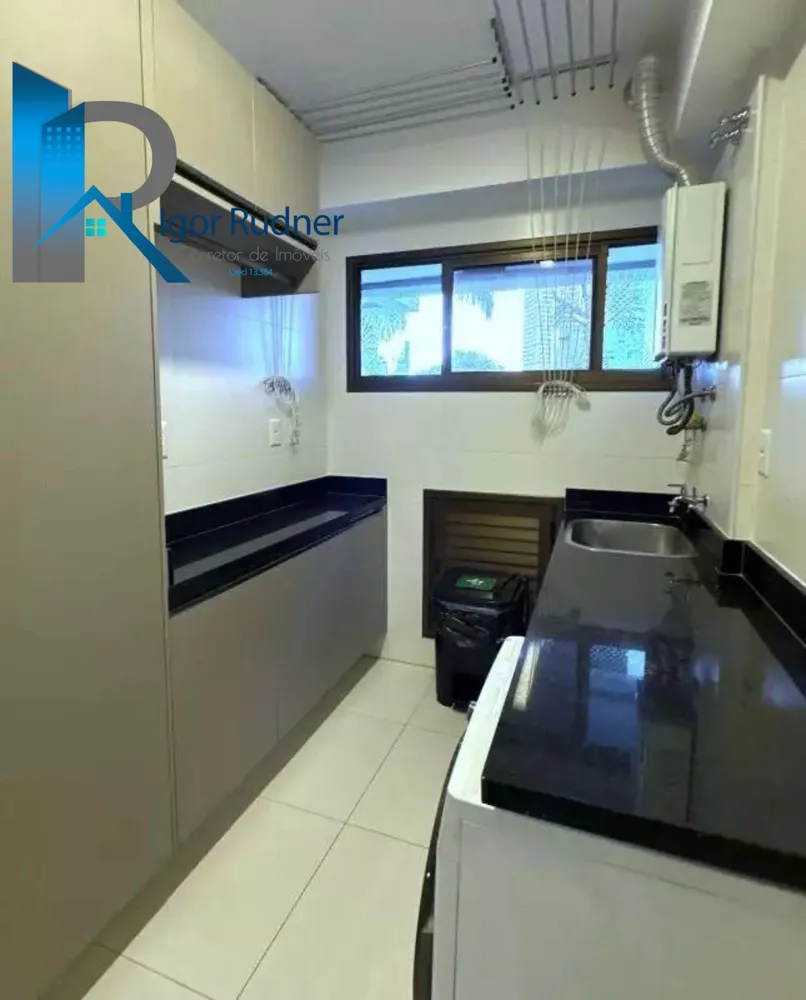 Apartamento, 3 quartos, 241 m² - Foto 16