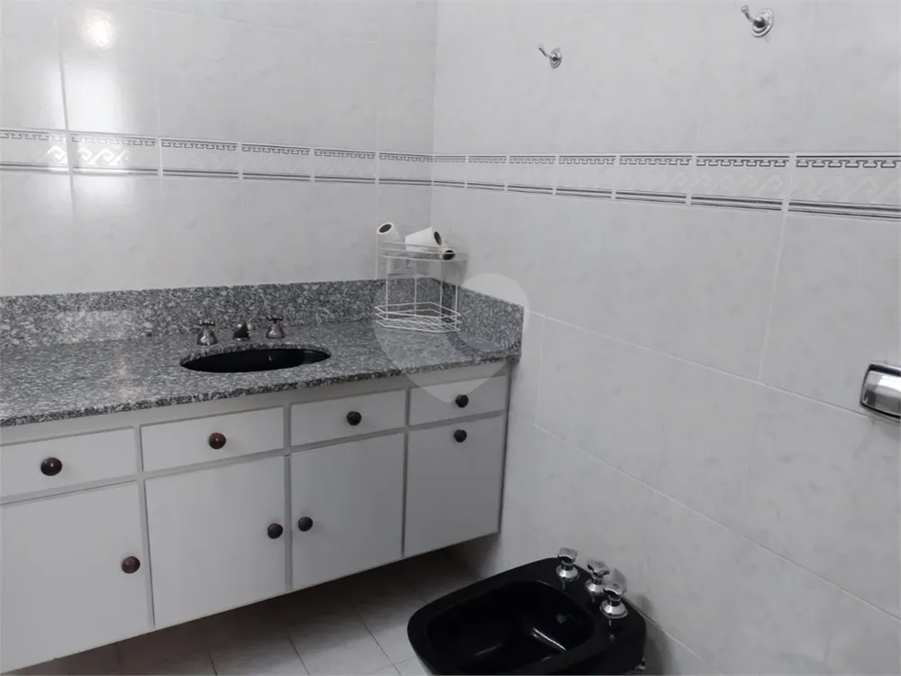 Casa, 3 quartos, 230 m² - Foto 3