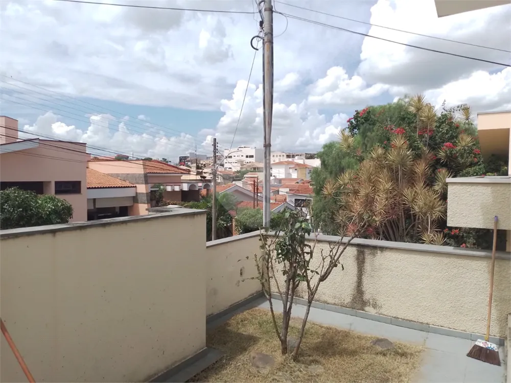 Casa, 3 quartos, 230 m² - Foto 1