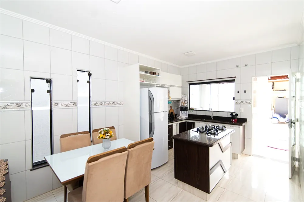 Casa, 3 quartos, 144 m² - Foto 3