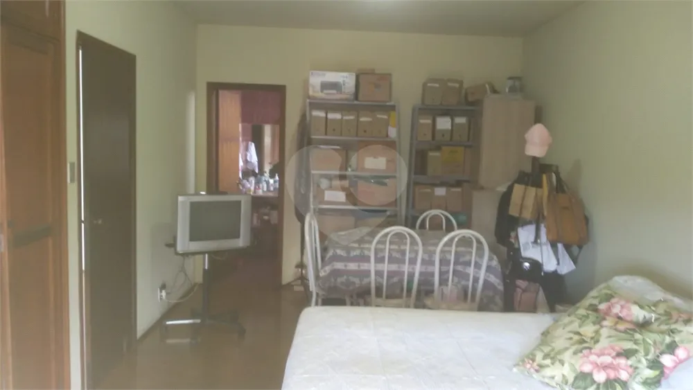 Casa, 3 quartos, 240 m² - Foto 3