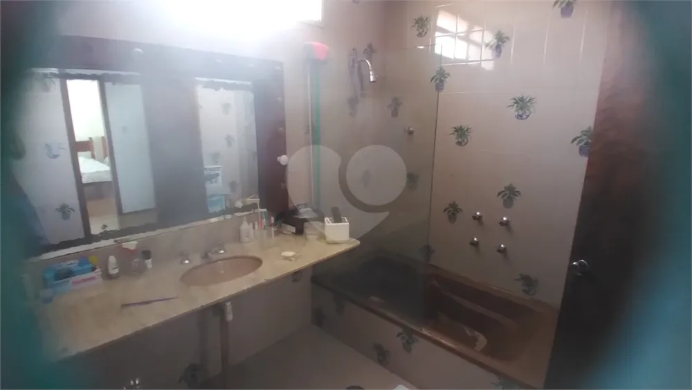 Casa, 3 quartos, 240 m² - Foto 2