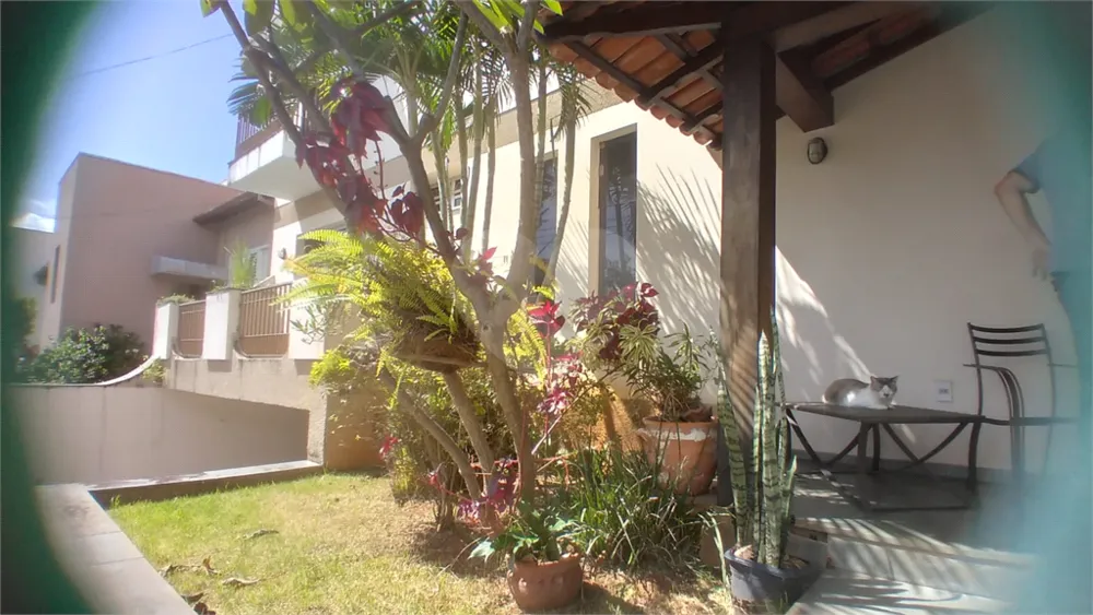 Casa, 3 quartos, 240 m² - Foto 8