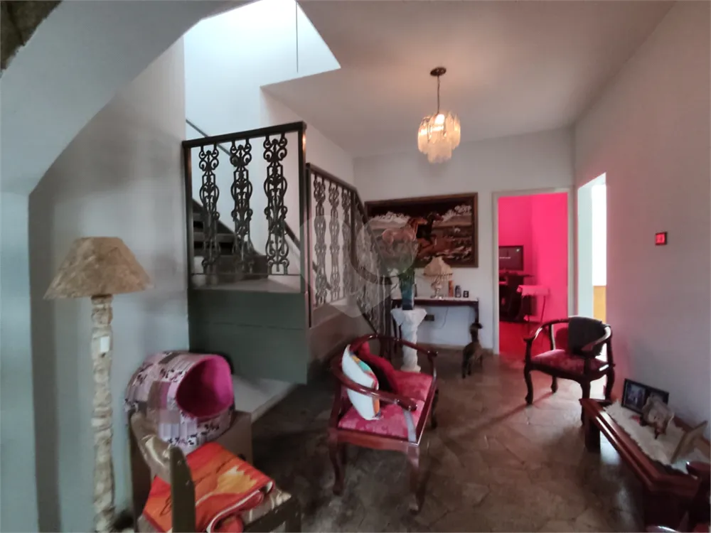Casa, 5 quartos, 183 m² - Foto 3