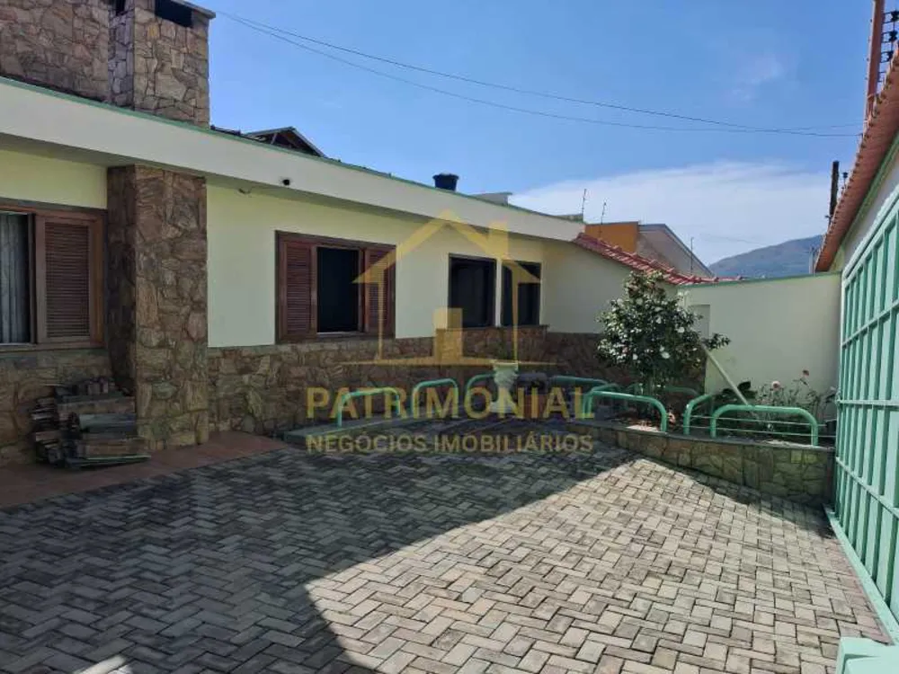 Casa, 3 quartos, 433 m² - Foto 1