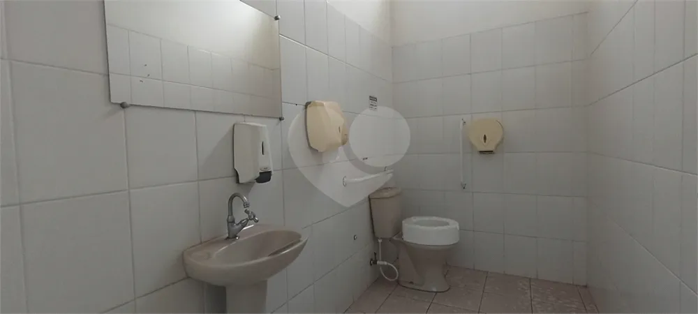 Sala-Conjunto, 335 m² - Foto 1
