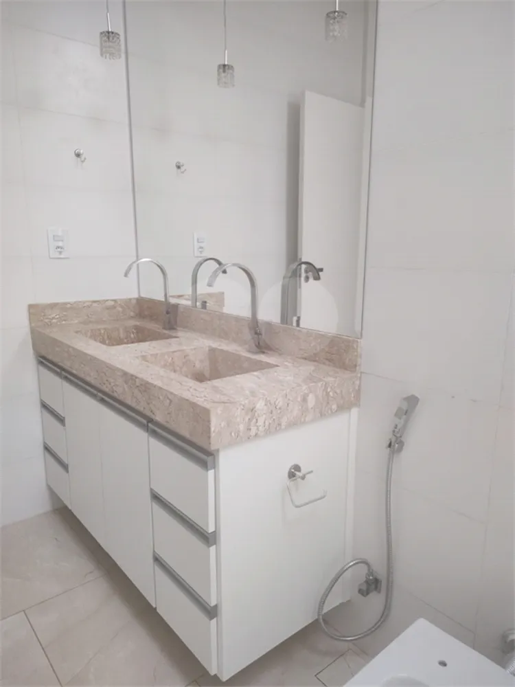 Casa, 3 quartos, 256 m² - Foto 9