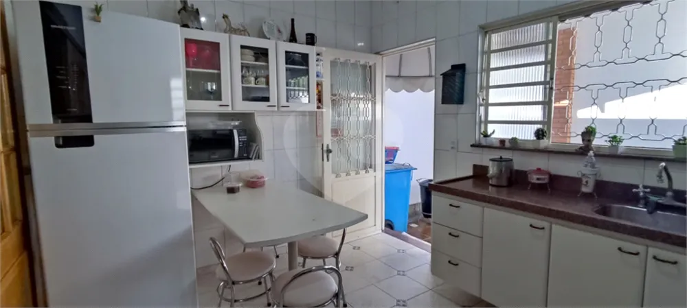 Casa, 4 quartos, 300 m² - Foto 8