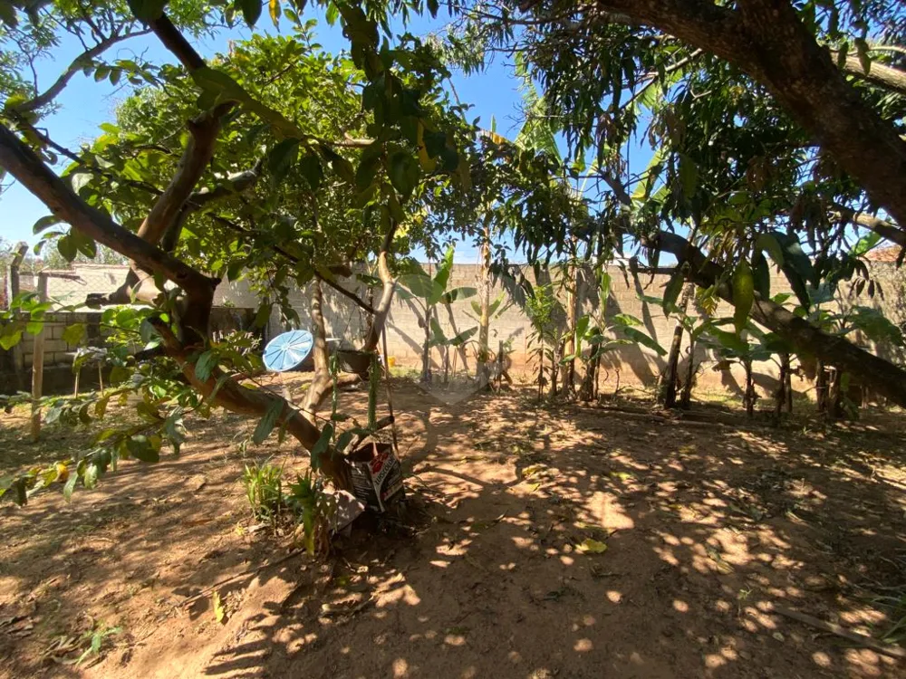 Chácara, 2 quartos, 1021 m² - Foto 1