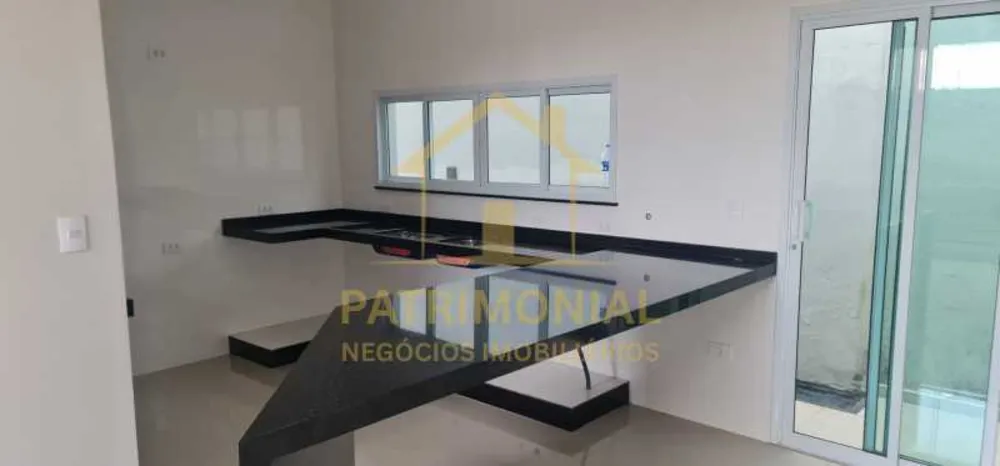Casa, 3 quartos, 222 m² - Foto 6
