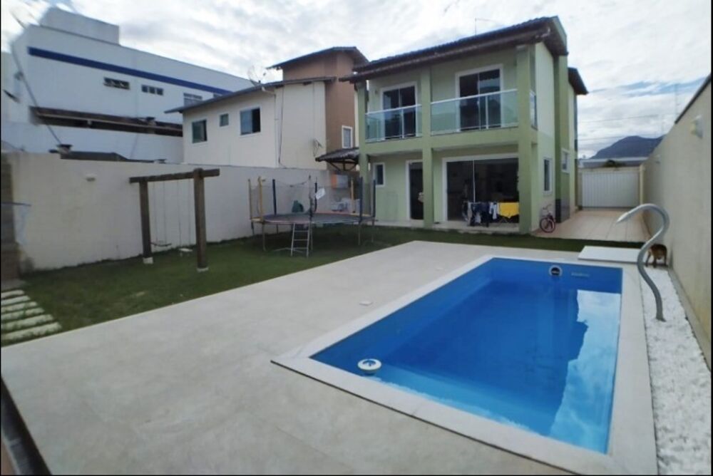 Casa à venda com 4 quartos, 340m² - Foto 3
