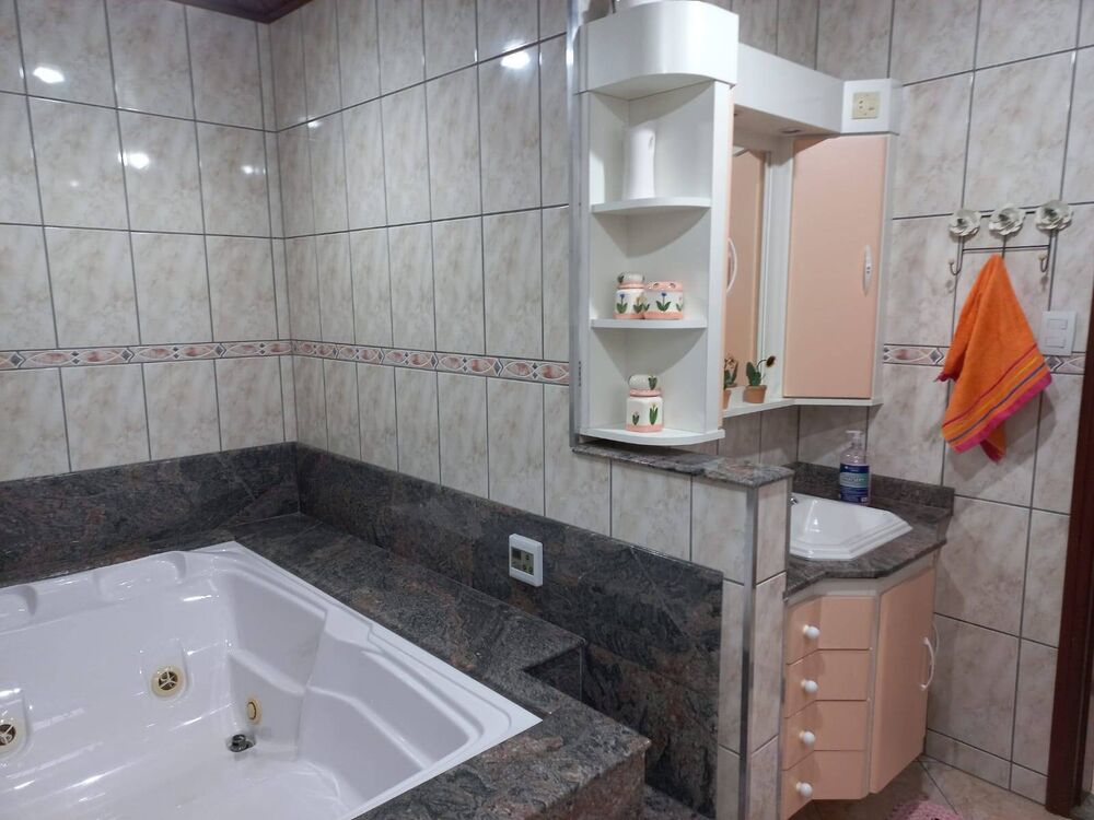 Casa à venda com 5 quartos, 342m² - Foto 6