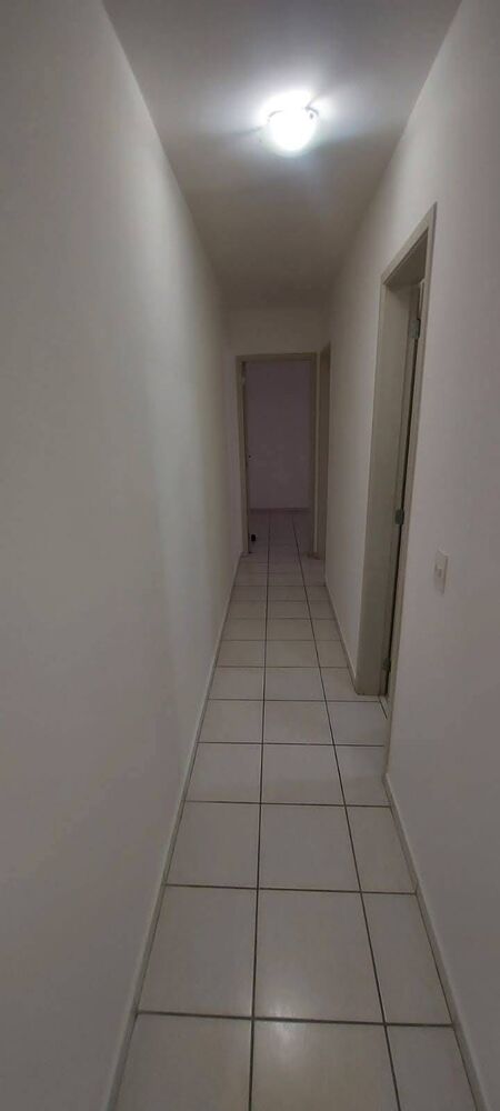 Apartamento à venda com 2 quartos, 60m² - Foto 3