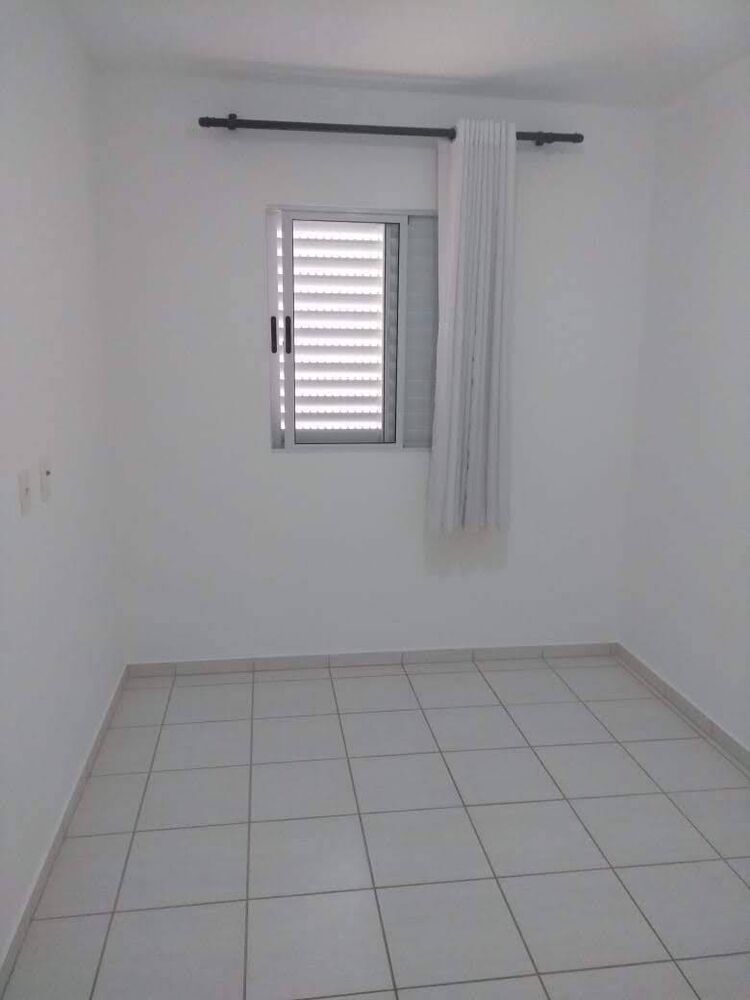 Apartamento à venda com 2 quartos, 60m² - Foto 4