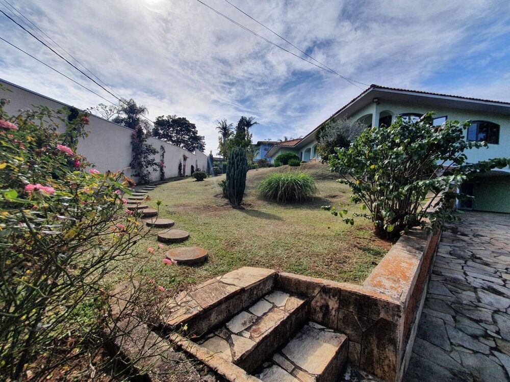 Casa de Condomínio à venda com 4 quartos, 800m² - Foto 3