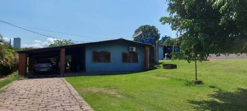 Chácara à venda com 3 quartos, 200m² - Foto 3