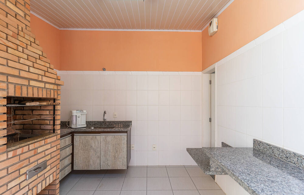 Casa à venda com 3 quartos, 179m² - Foto 7