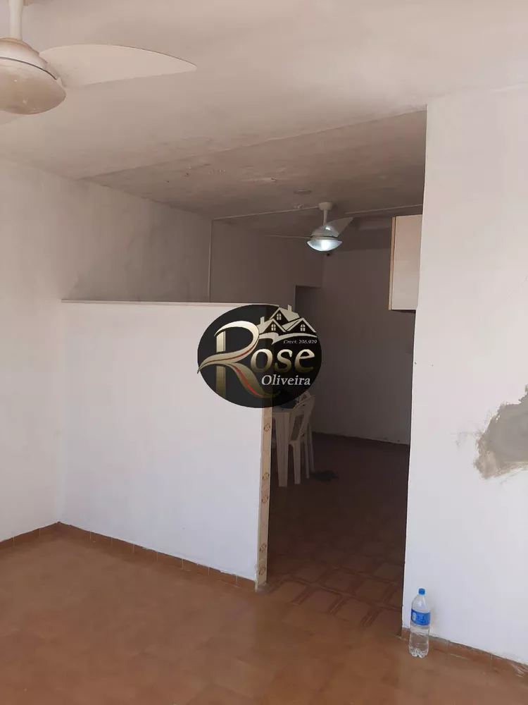 Casa para alugar com 1 quarto, 80m² - Foto 2