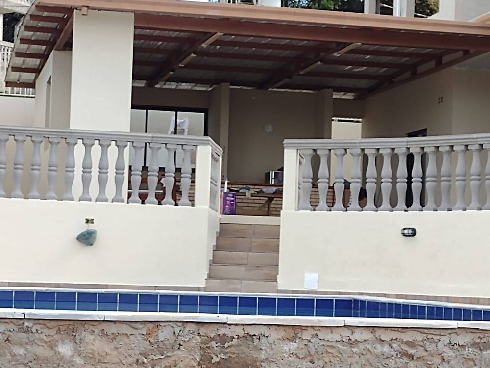 Chácara à venda com 2 quartos, 600m² - Foto 1