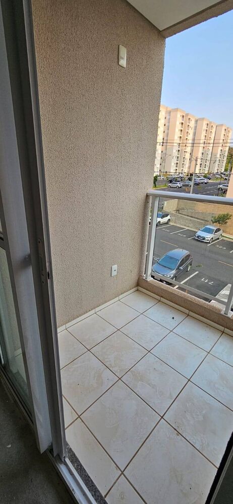Apartamento à venda com 2 quartos, 49m² - Foto 2