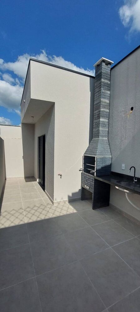 Casa à venda com 3 quartos, 75m² - Foto 3