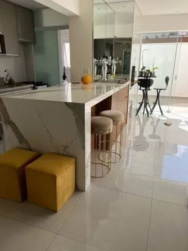 Apartamento à venda com 2 quartos, 140m² - Foto 3