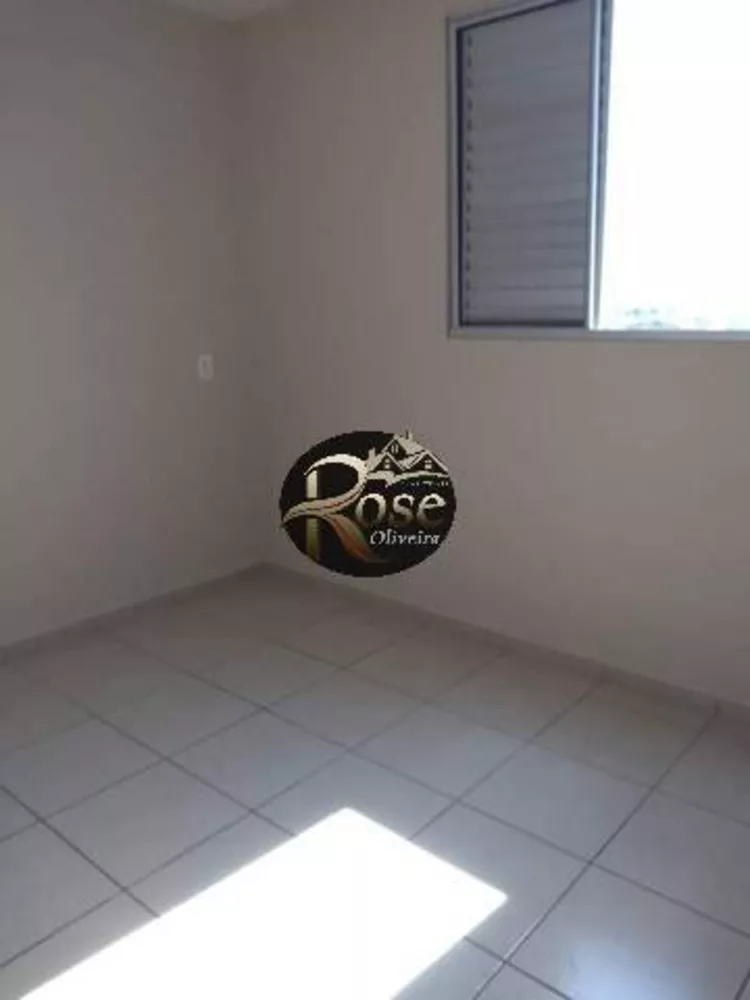 Apartamento à venda com 3 quartos, 61m² - Foto 2