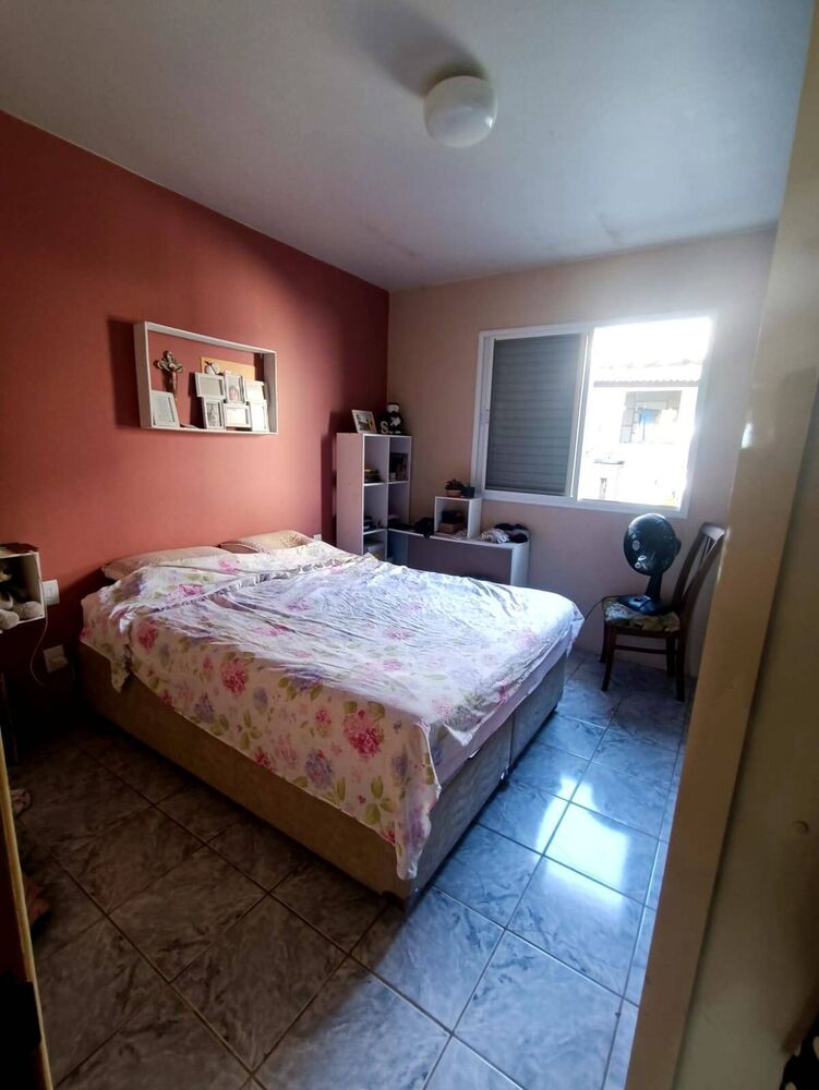 Casa à venda com 4 quartos, 350m² - Foto 1