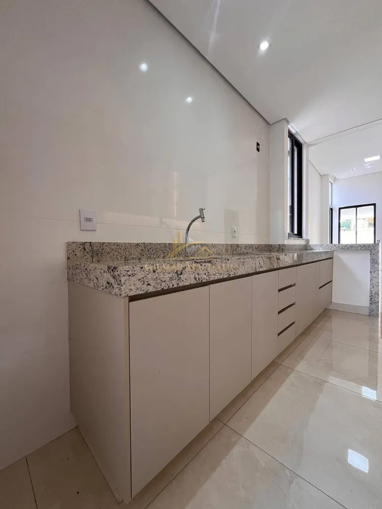Casa, 4 quartos, 133 m² - Foto 5