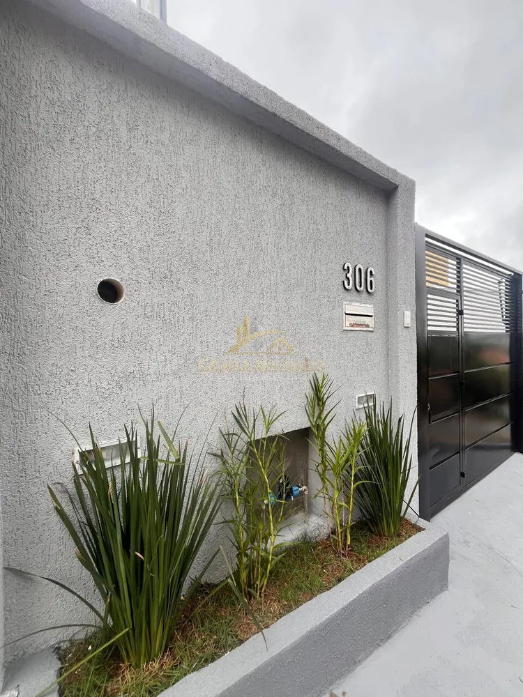 Casa, 3 quartos, 90 m² - Foto 1