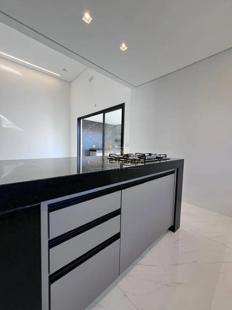 Casa, 3 quartos, 190 m² - Foto 9