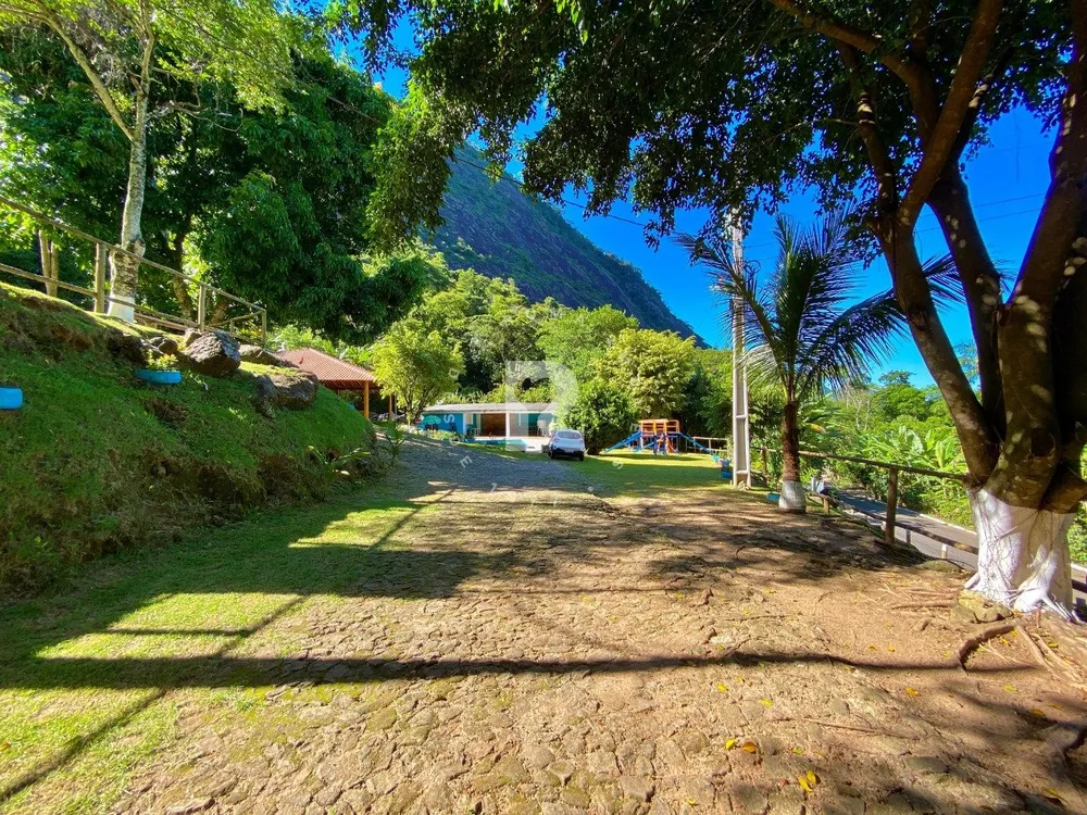 Sítio, 10 quartos, 9104 m² - Foto 11