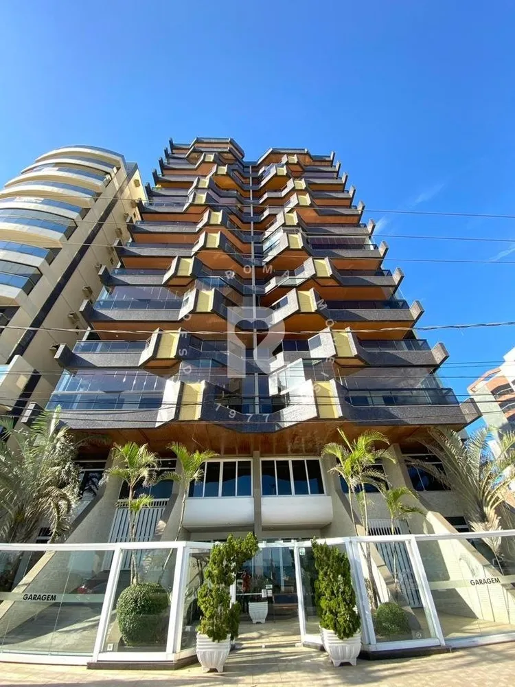 Apartamento, 4 quartos, 254 m² - Foto 1