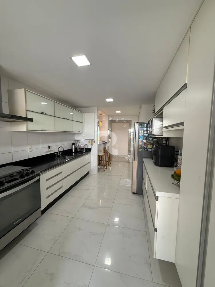 Apartamento, 4 quartos, 265 m² - Foto 8
