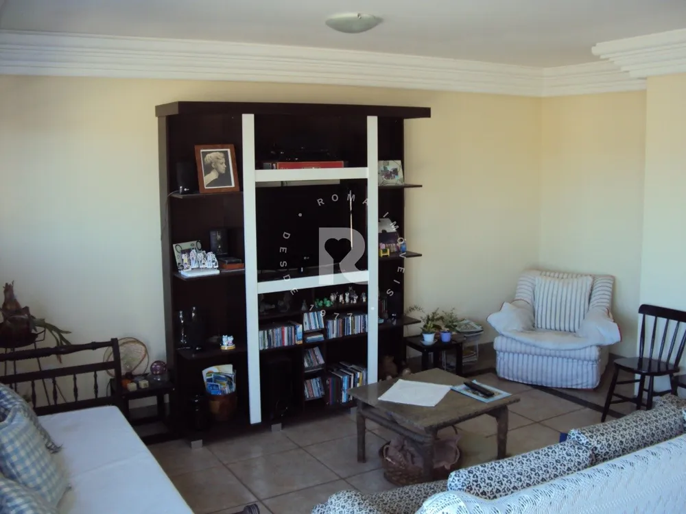 Apartamento, 3 quartos, 233 m² - Foto 2