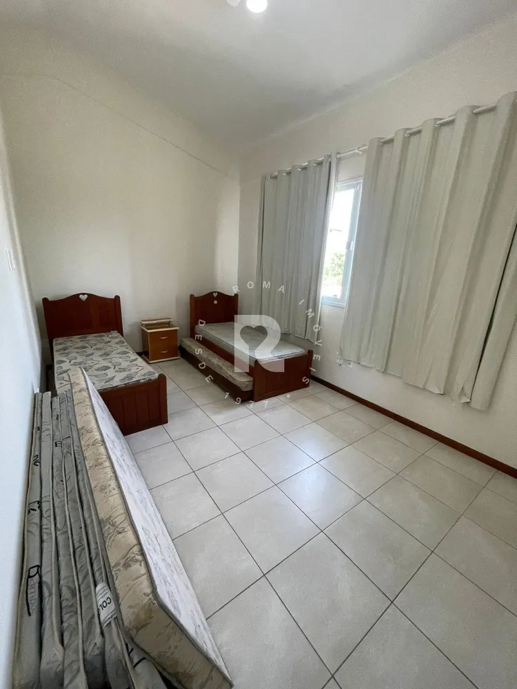 Casa, 4 quartos, 250 m² - Foto 11
