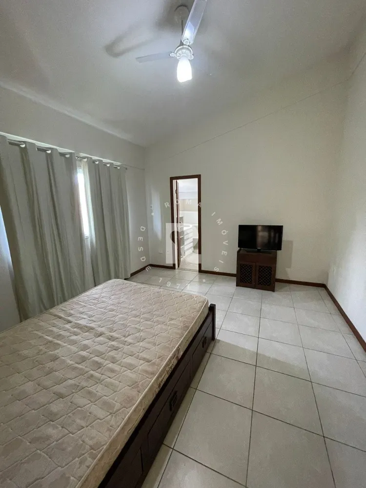 Casa, 4 quartos, 250 m² - Foto 9