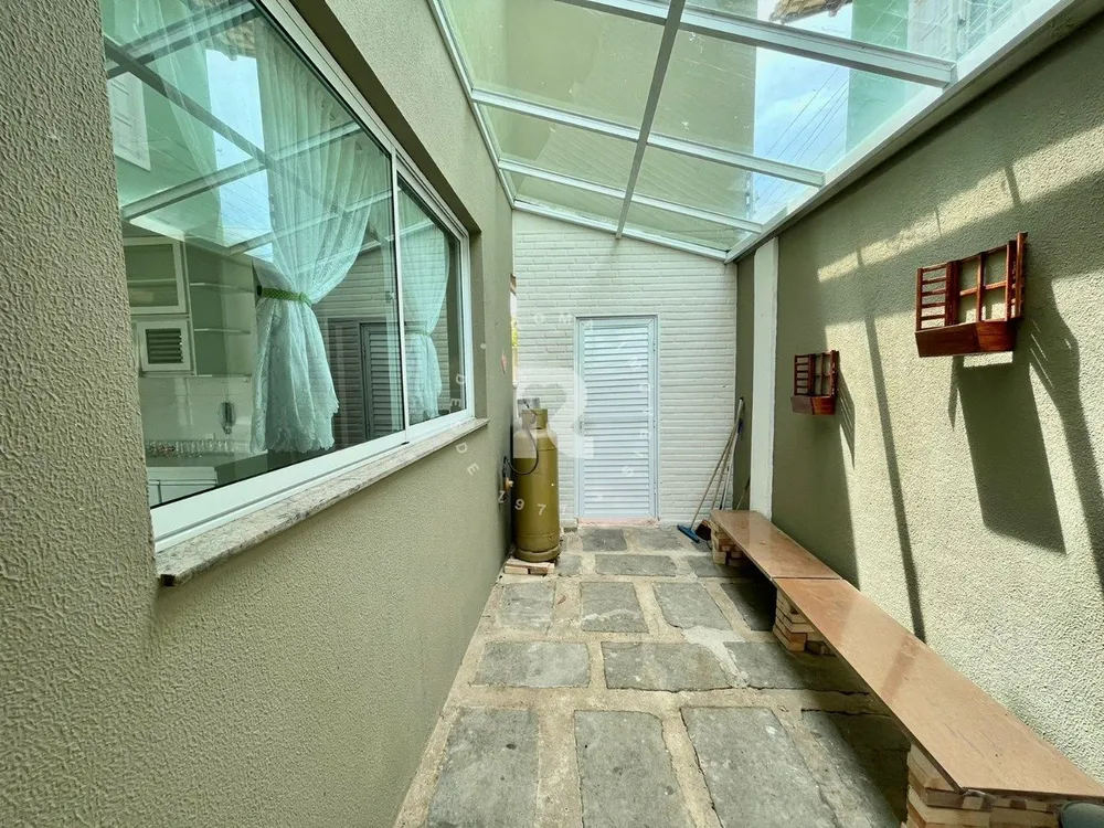 Casa, 4 quartos, 250 m² - Foto 16