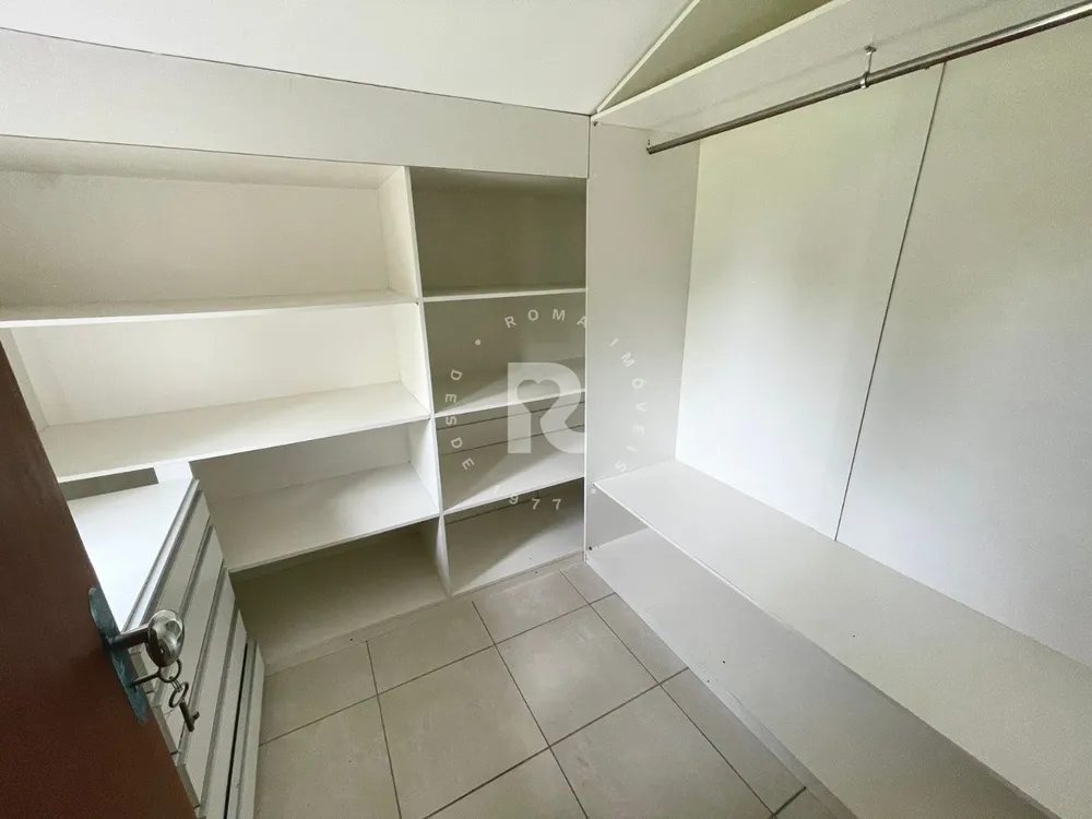 Casa, 4 quartos, 250 m² - Foto 10