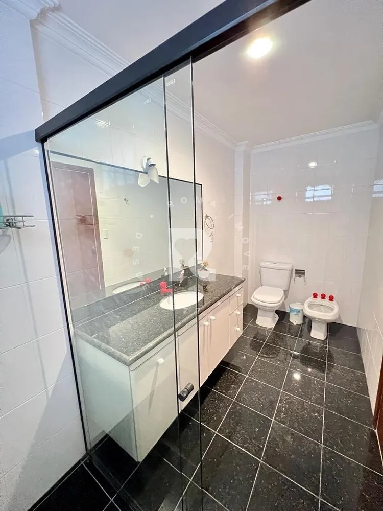Apartamento, 4 quartos, 240 m² - Foto 8