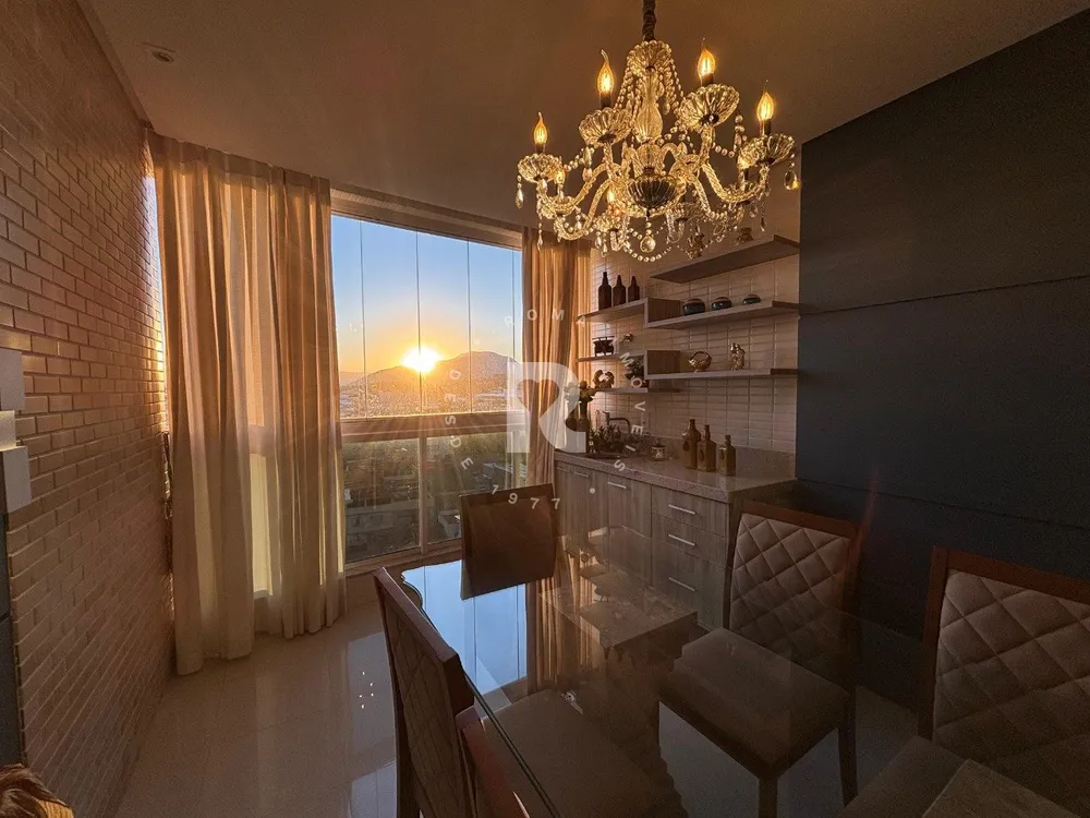 Apartamento, 3 quartos, 120 m² - Foto 1