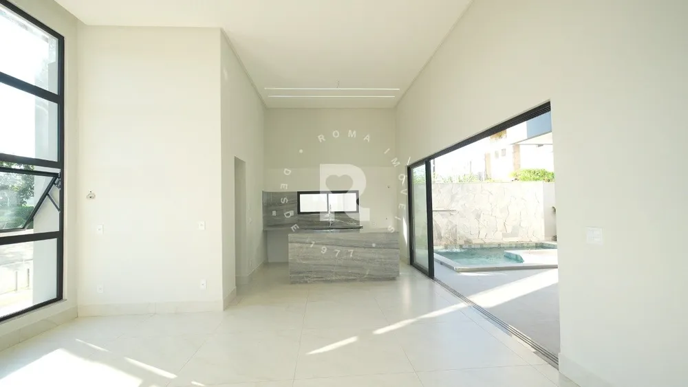 Casa, 3 quartos, 230 m² - Foto 2
