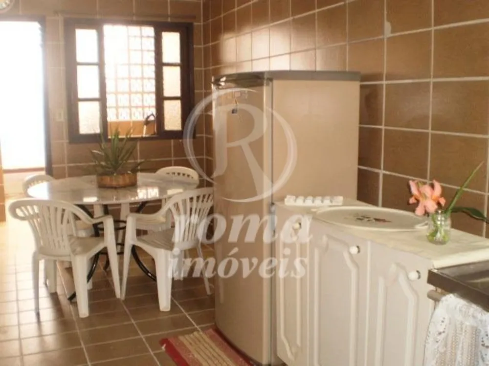 Casa, 3 quartos, 220 m² - Foto 6