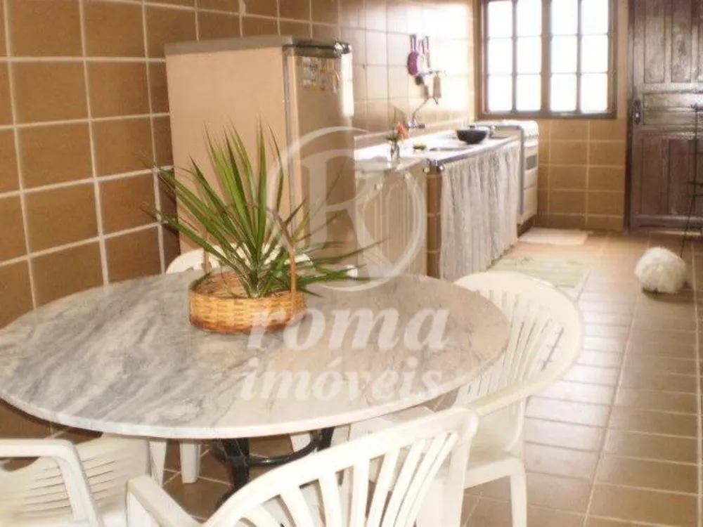 Casa, 3 quartos, 220 m² - Foto 9