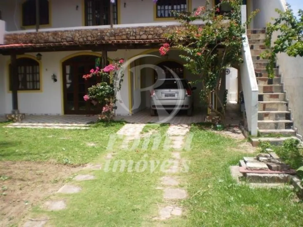 Casa, 3 quartos, 220 m² - Foto 1