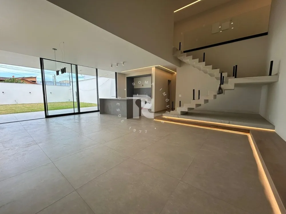 Casa, 3 quartos, 270 m² - Foto 4