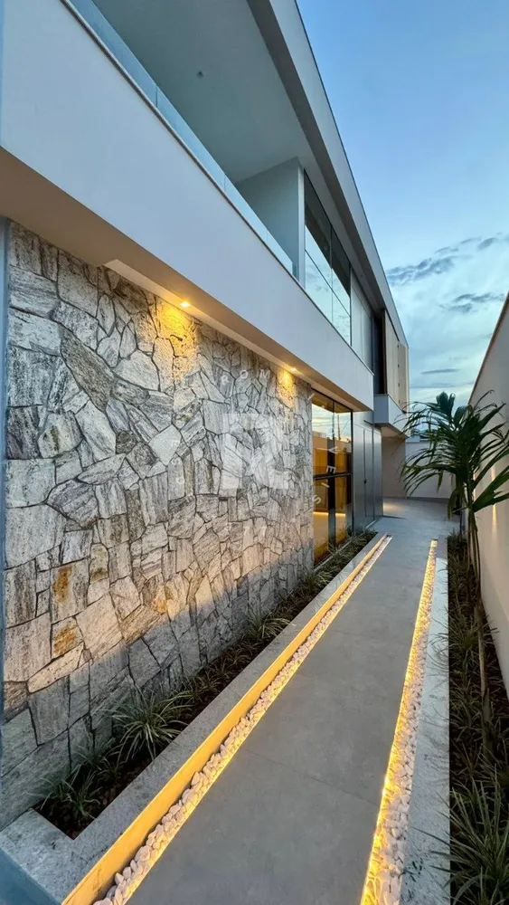 Casa, 3 quartos, 270 m² - Foto 16